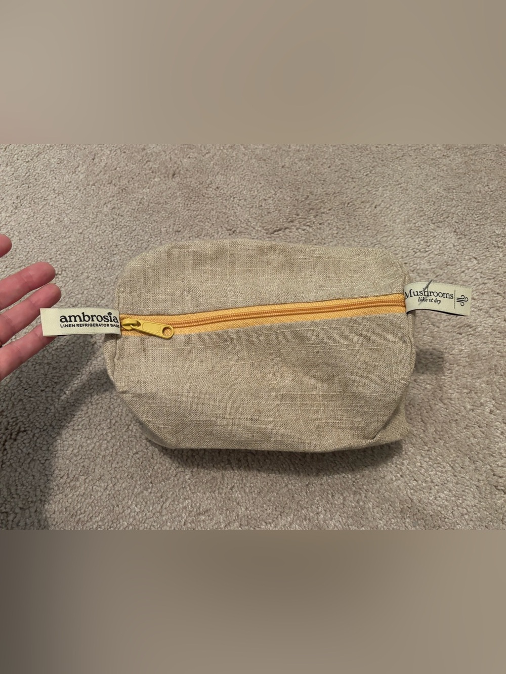 Ambrosia Linen Mushroom Bag Refrigerator Bag Zipper Closure  NWOT